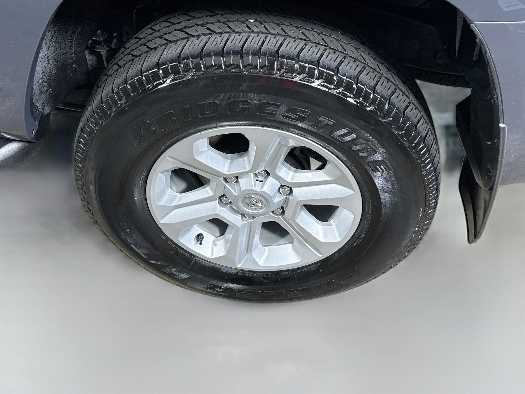 Certified 2024 Toyota 4Runner SR5 Premium w/ Moonroof Package AWD/4WD image 30