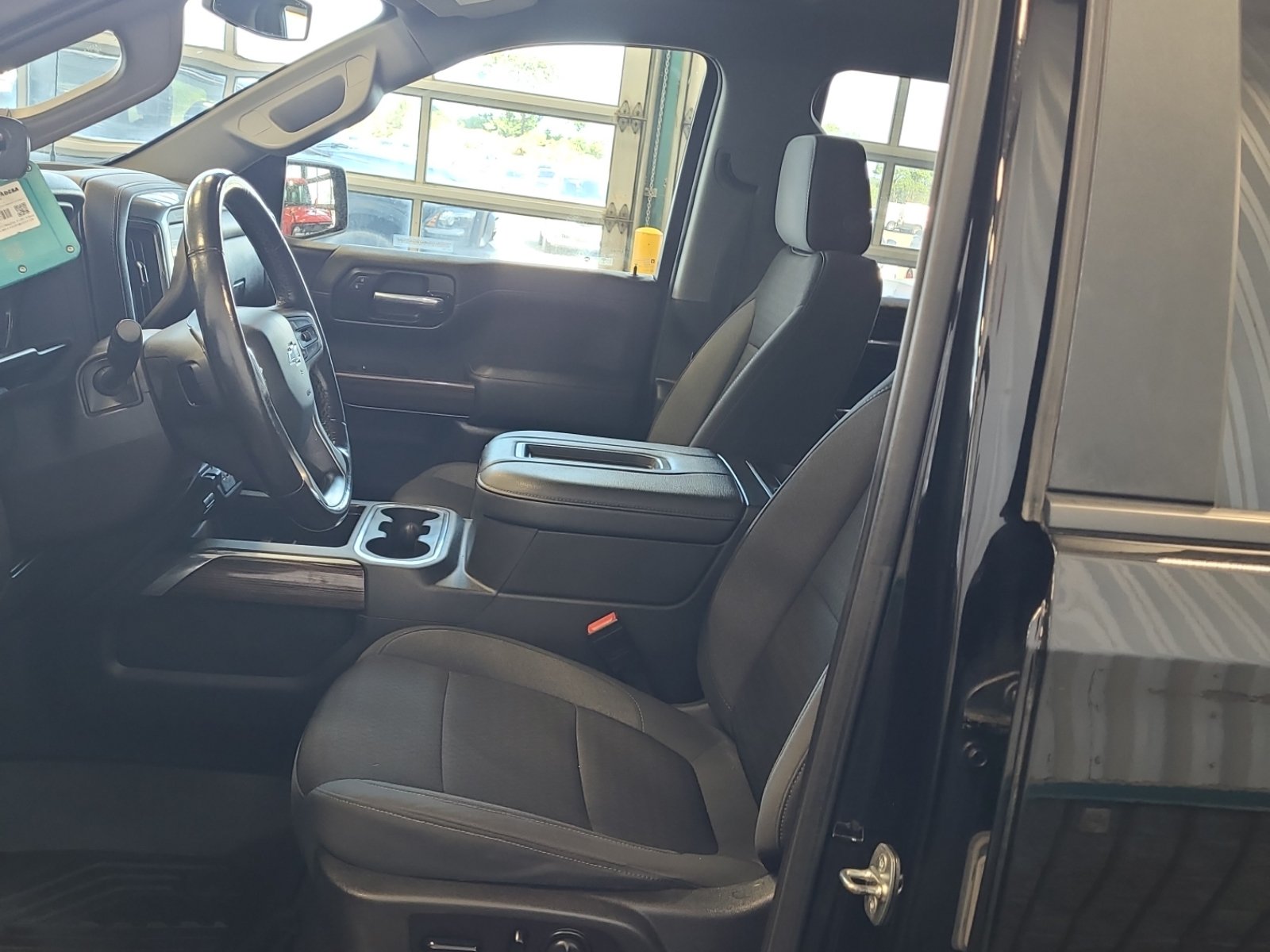 Used 2021 Chevrolet Silverado 1500 RST AWD/4WD image 9