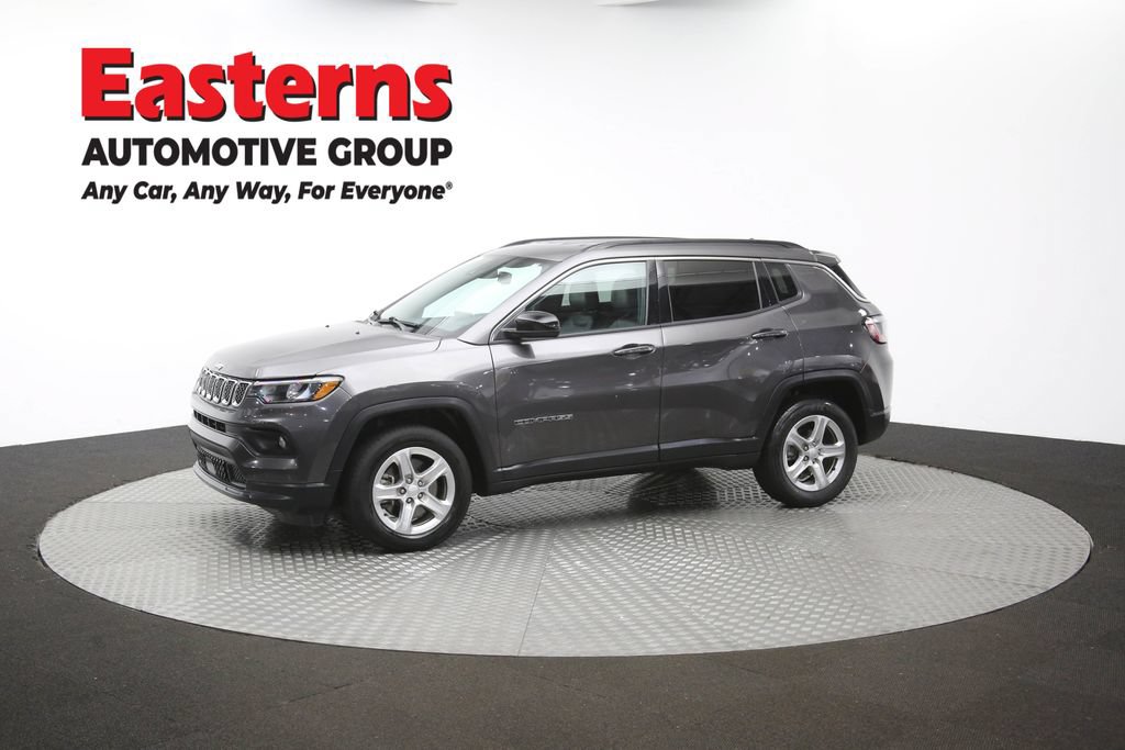 Used 2024 Jeep Compass Latitude AWD/4WD image 56