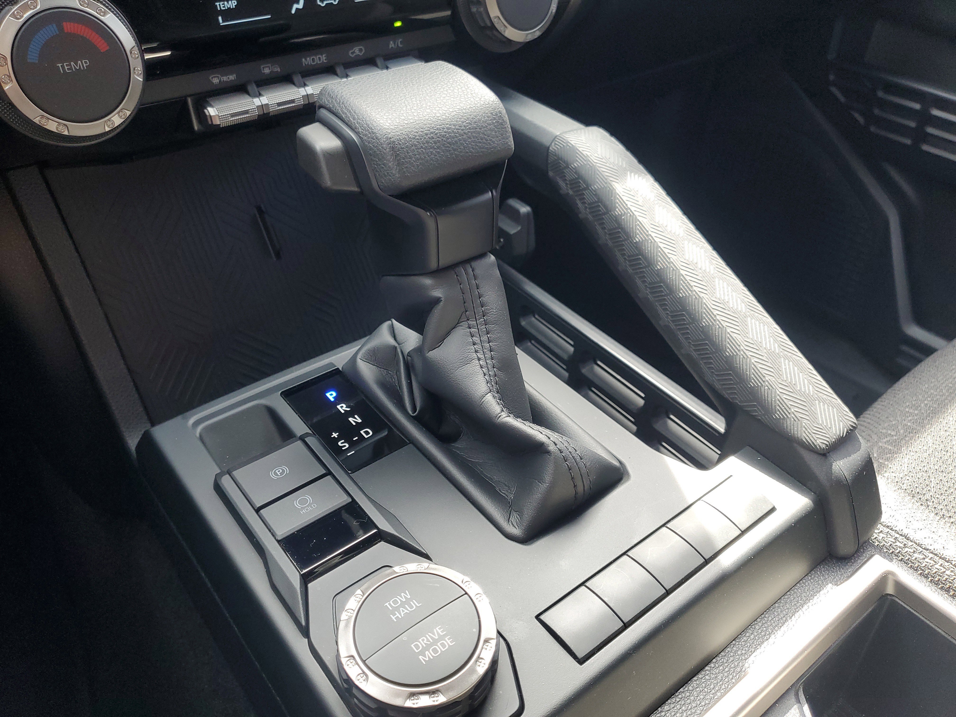 Used 2025 Toyota 4Runner SR5 image 29