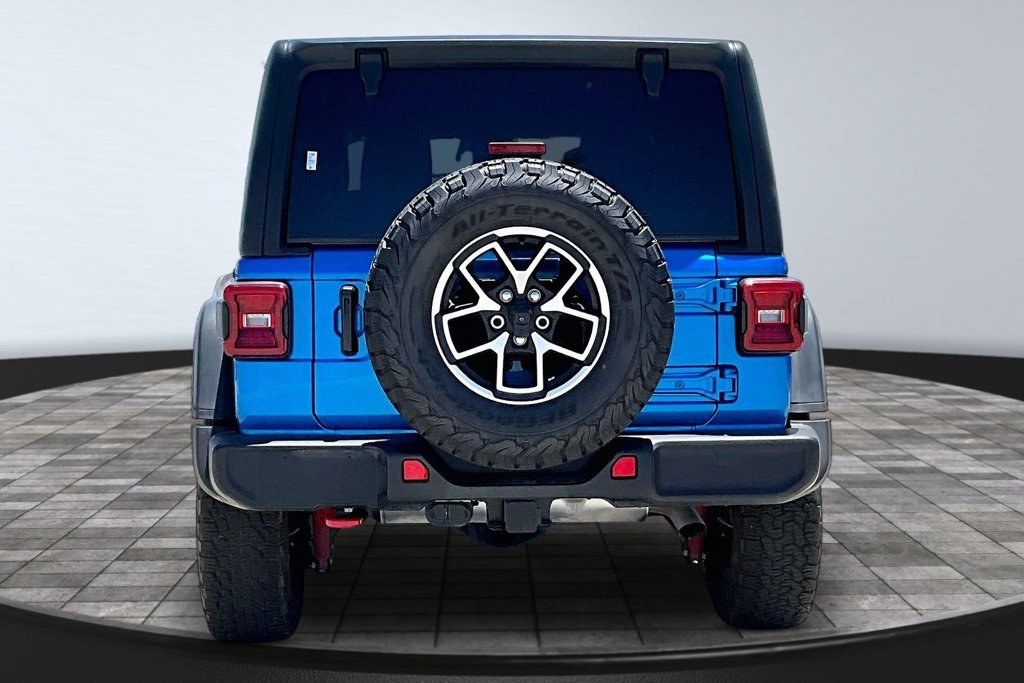Certified 2025 Jeep Wrangler Unlimited Rubicon w/ Convenience Group AWD/4WD image 23