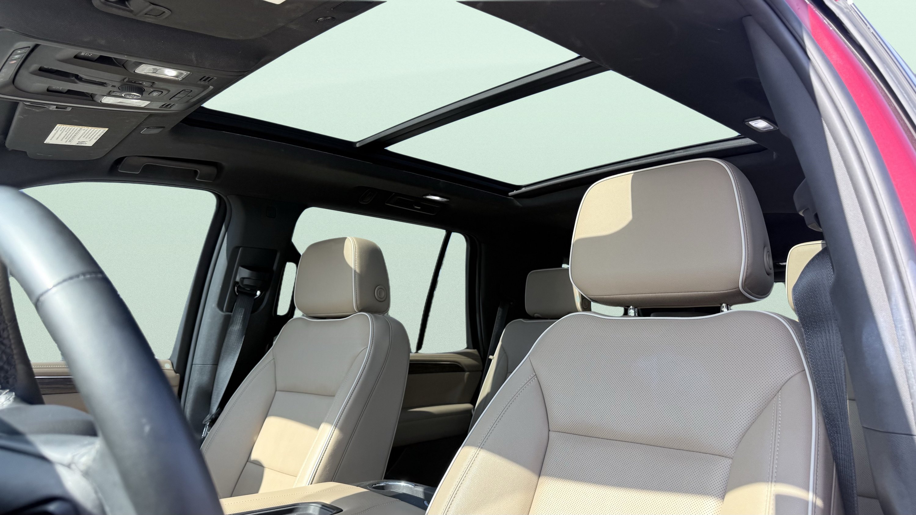 Used 2023 Chevrolet Tahoe Premier w/ Premium Package RWD image 27