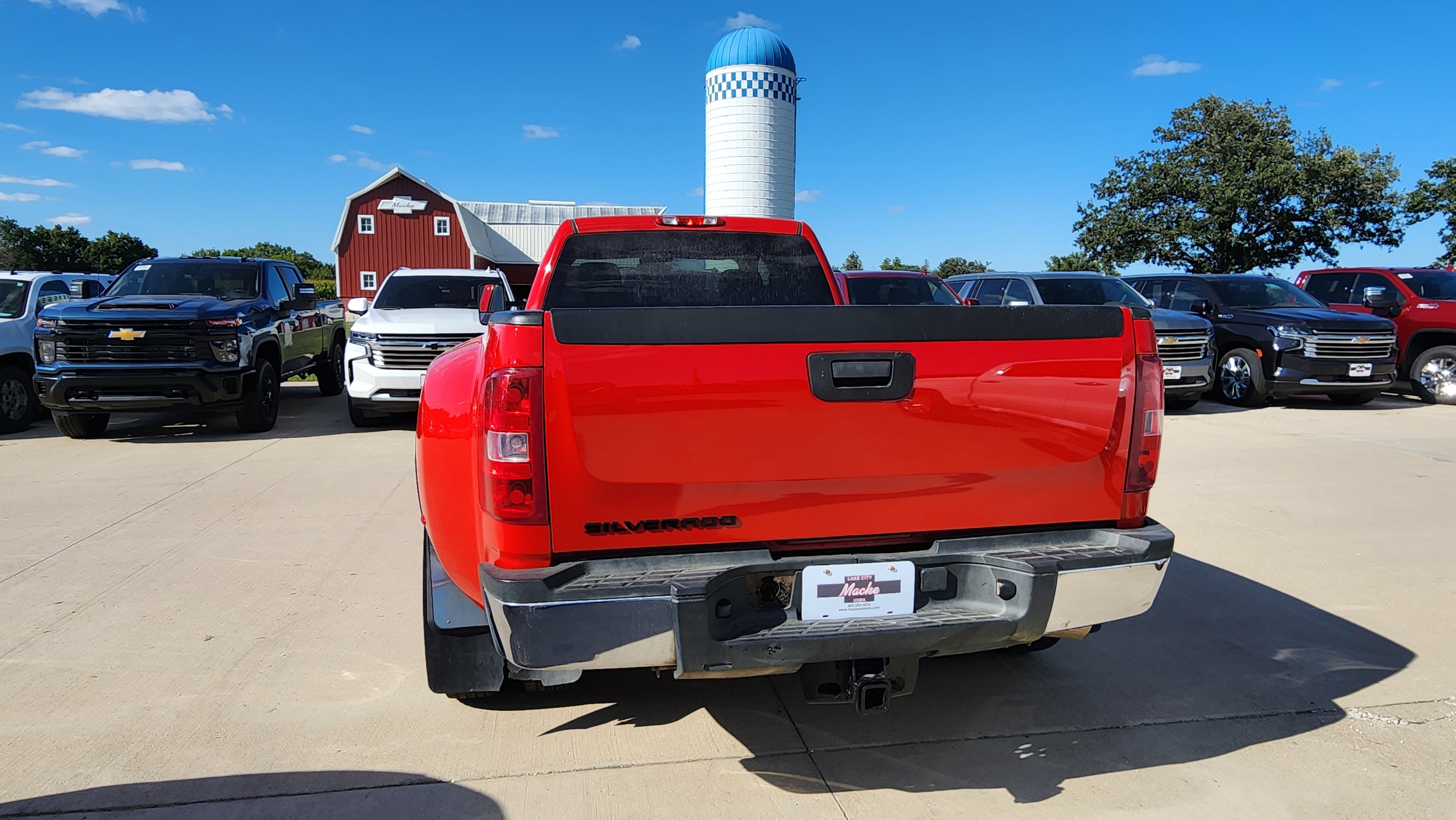 Used 2011 Chevrolet Silverado 3500 4x4 Crew Cab image 6