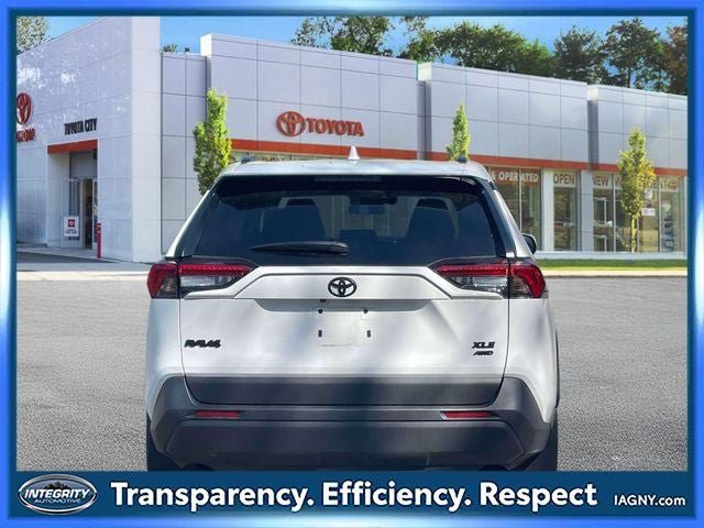 Used 2023 Toyota RAV4 XLE w/ Convenience Package AWD/4WD image 7