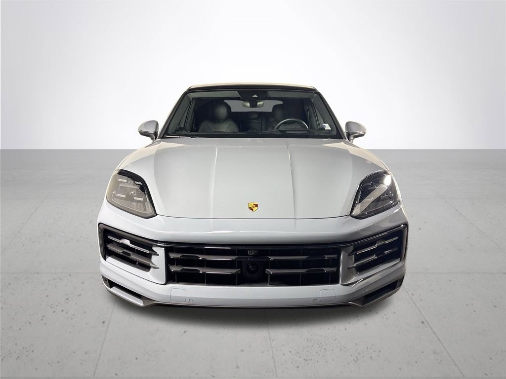 Used 2024 Porsche Cayenne Coupe w/ Premium Package Plus image 3