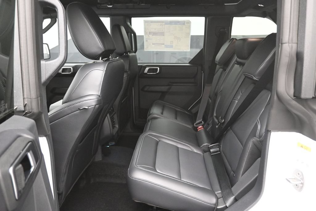 New 2026 Ford Bronco Outer Banks AWD/4WD image 23