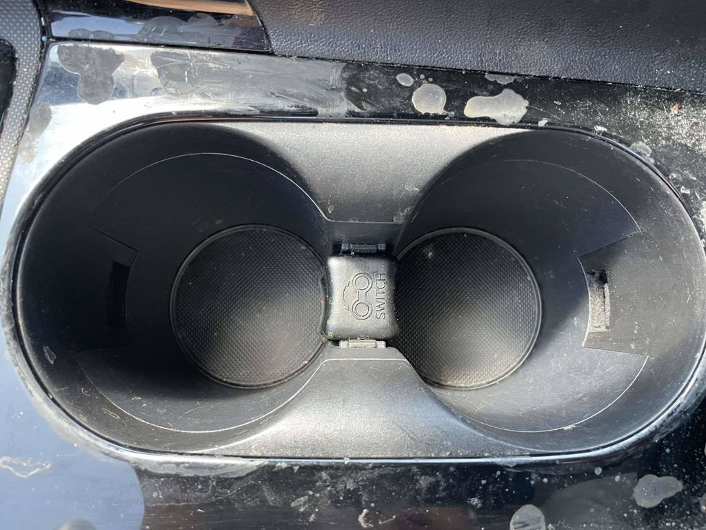Used 2023 Hyundai Elantra Limited FWD image 18