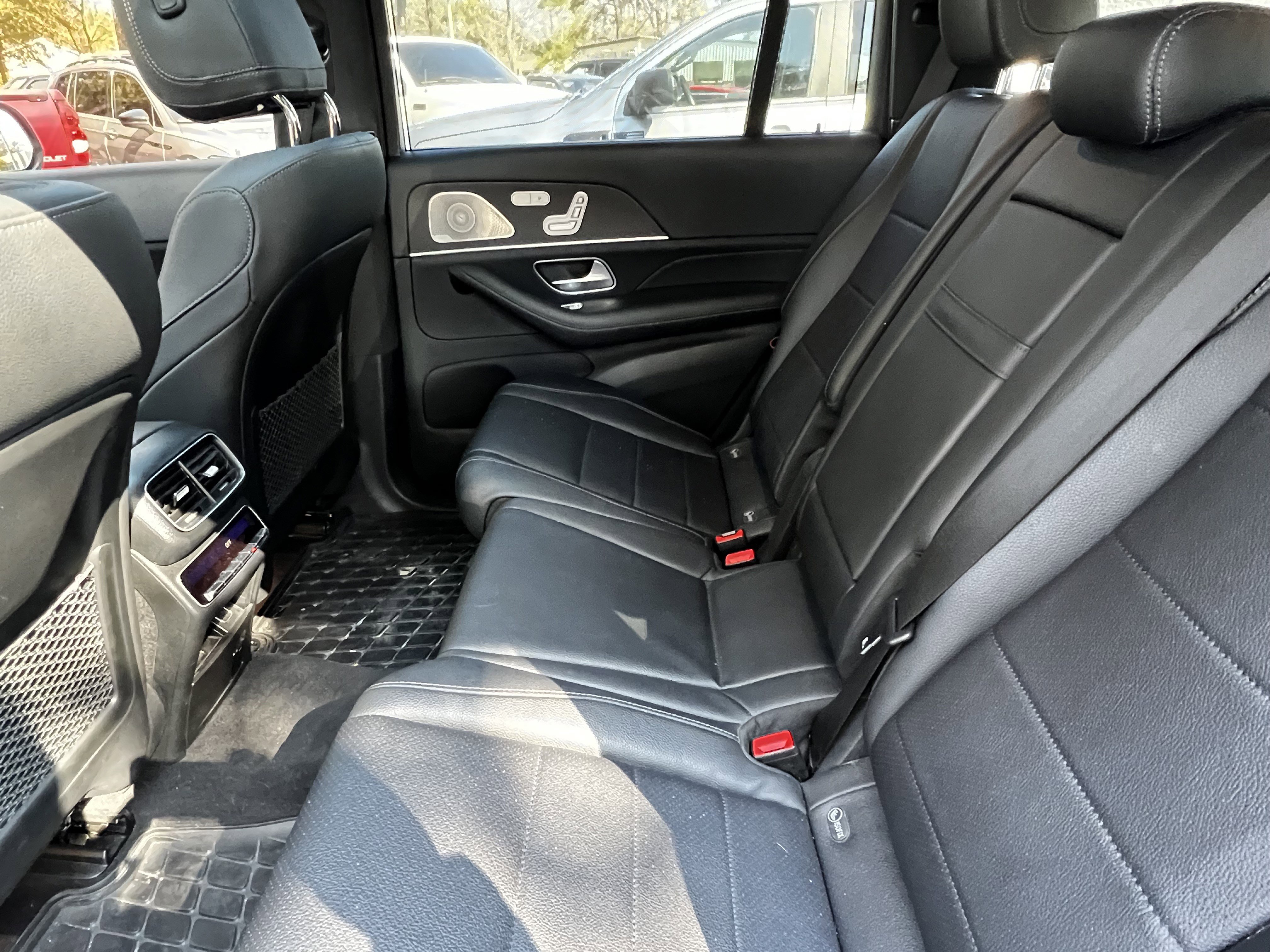 Used 2023 Mercedes-Benz GLS 450 450 4MATIC w/ AMG Line Exterior image 32