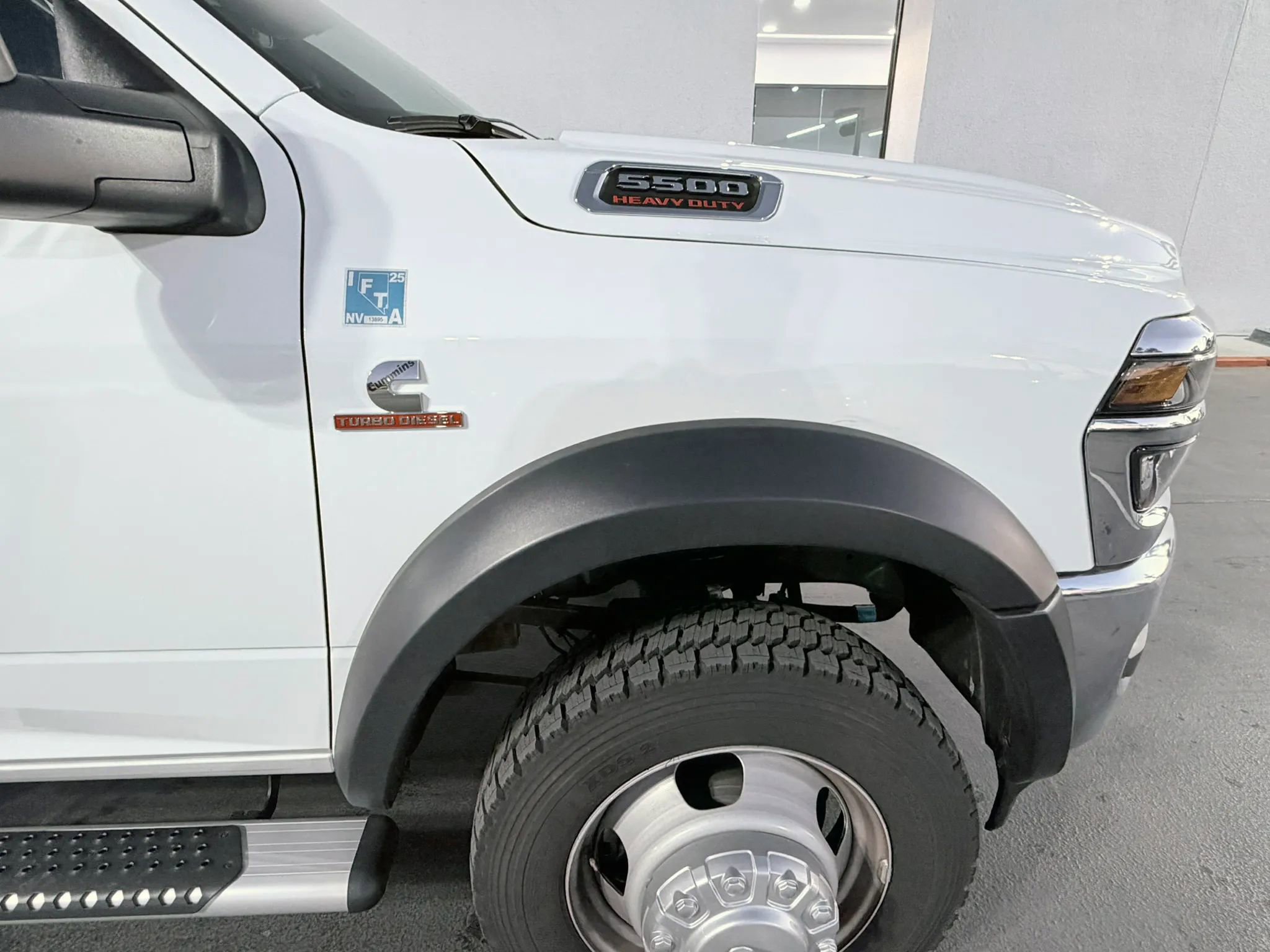 Used 2025 RAM 5500 Tradesman image 16