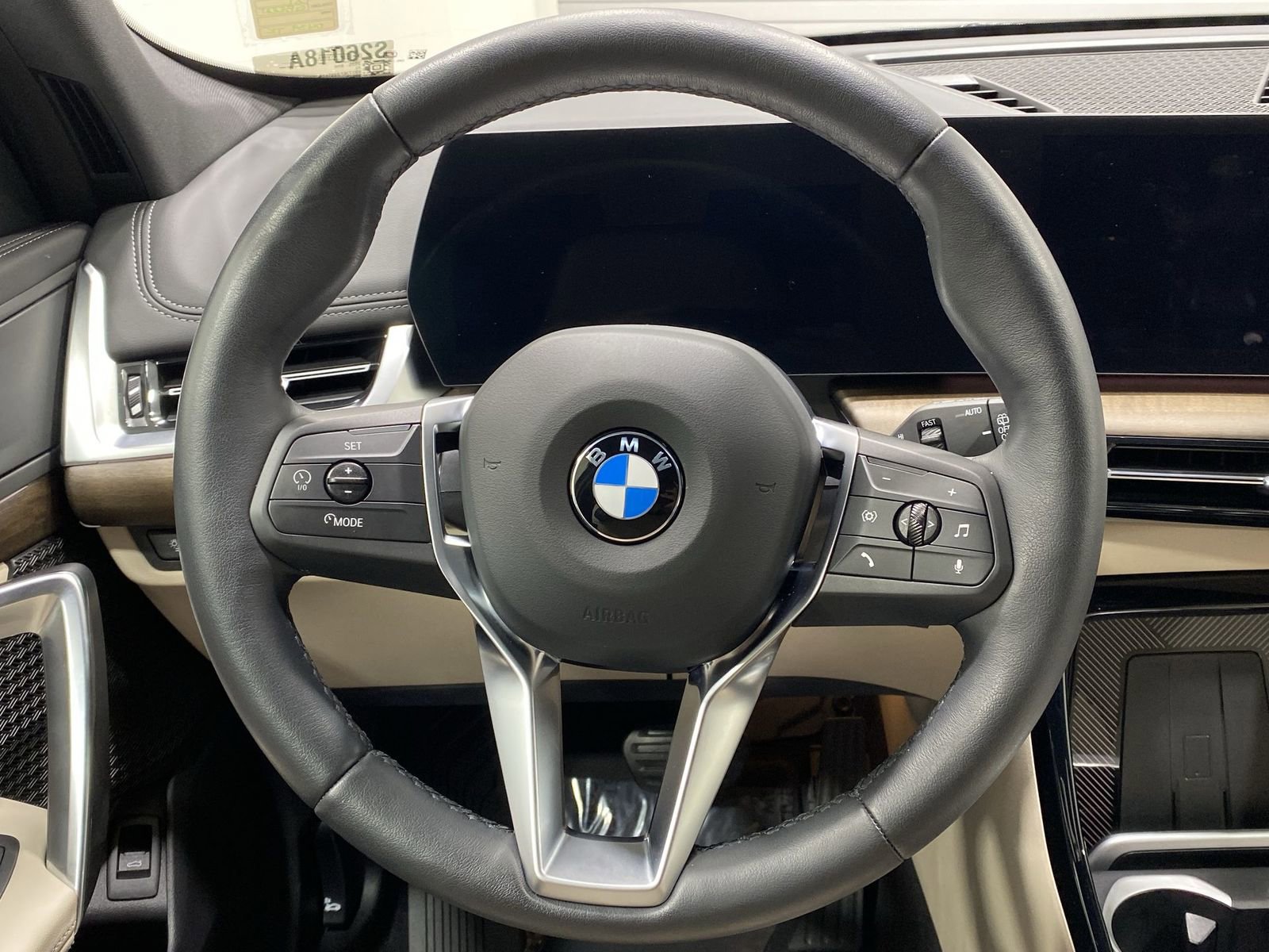 Used 2025 BMW X1 xDrive28i w/ Convenience Package AWD/4WD image 14