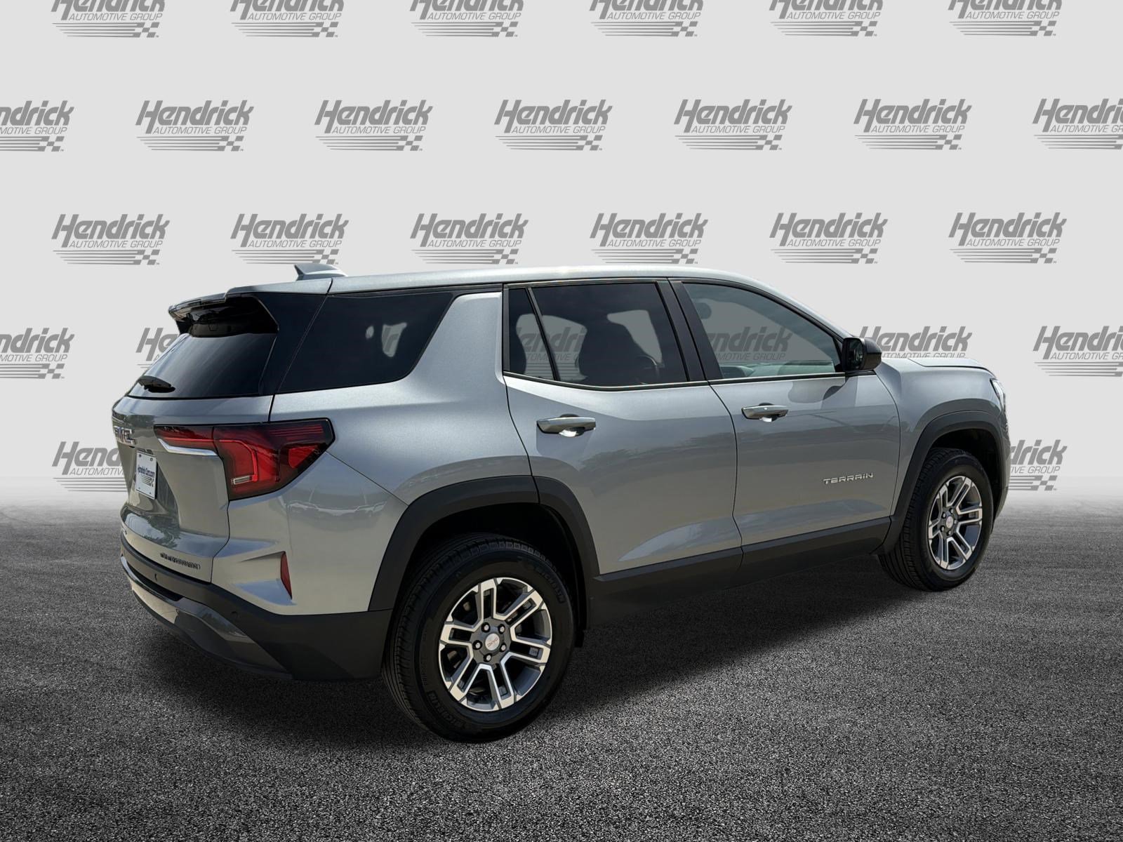 Used 2025 GMC Terrain Elevation AWD/4WD image 10