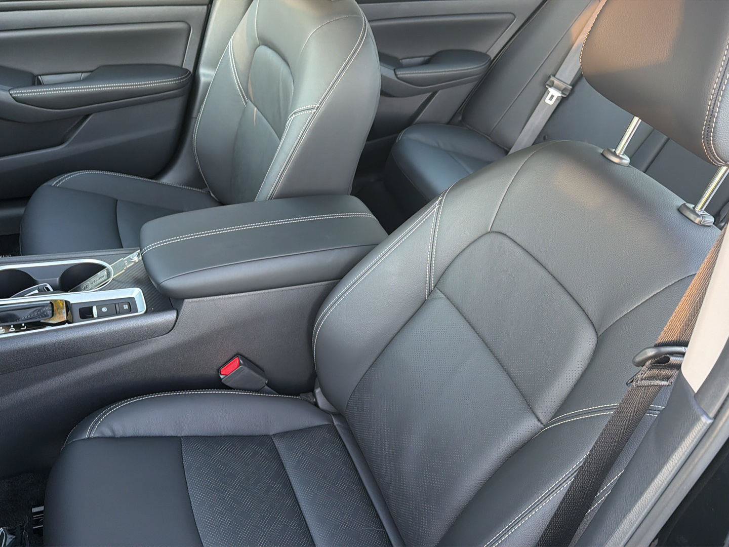 New 2026 Nissan Altima 2.5 SV w/ SV Premium Package FWD image 30