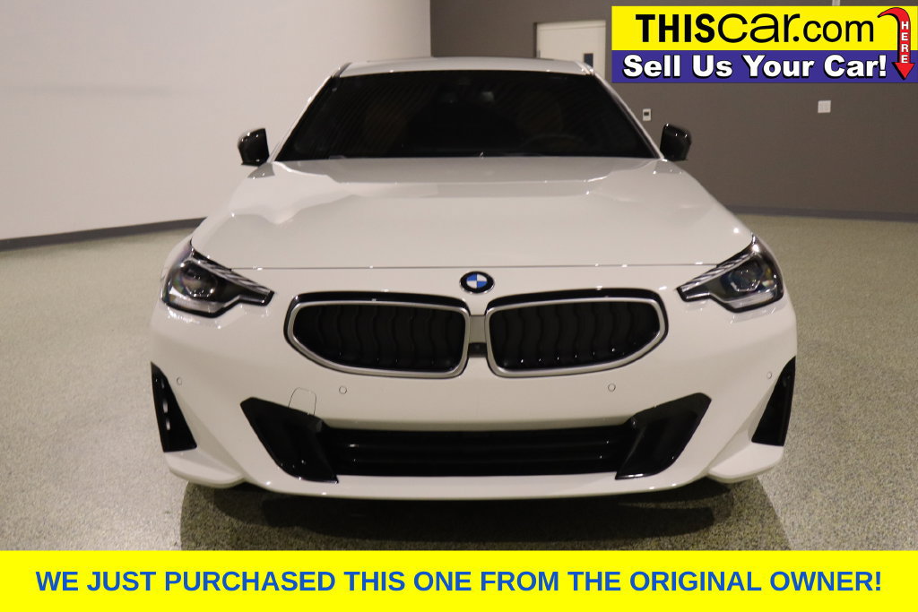 Used 2025 BMW 230i Coupe RWD image 3