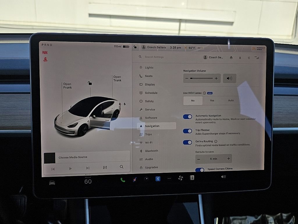 Used 2018 Tesla Model 3 Performance image 32