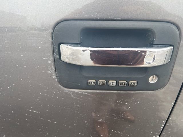 Used 2013 Ford F150 XLT w/ Luxury Equipment Group image 8