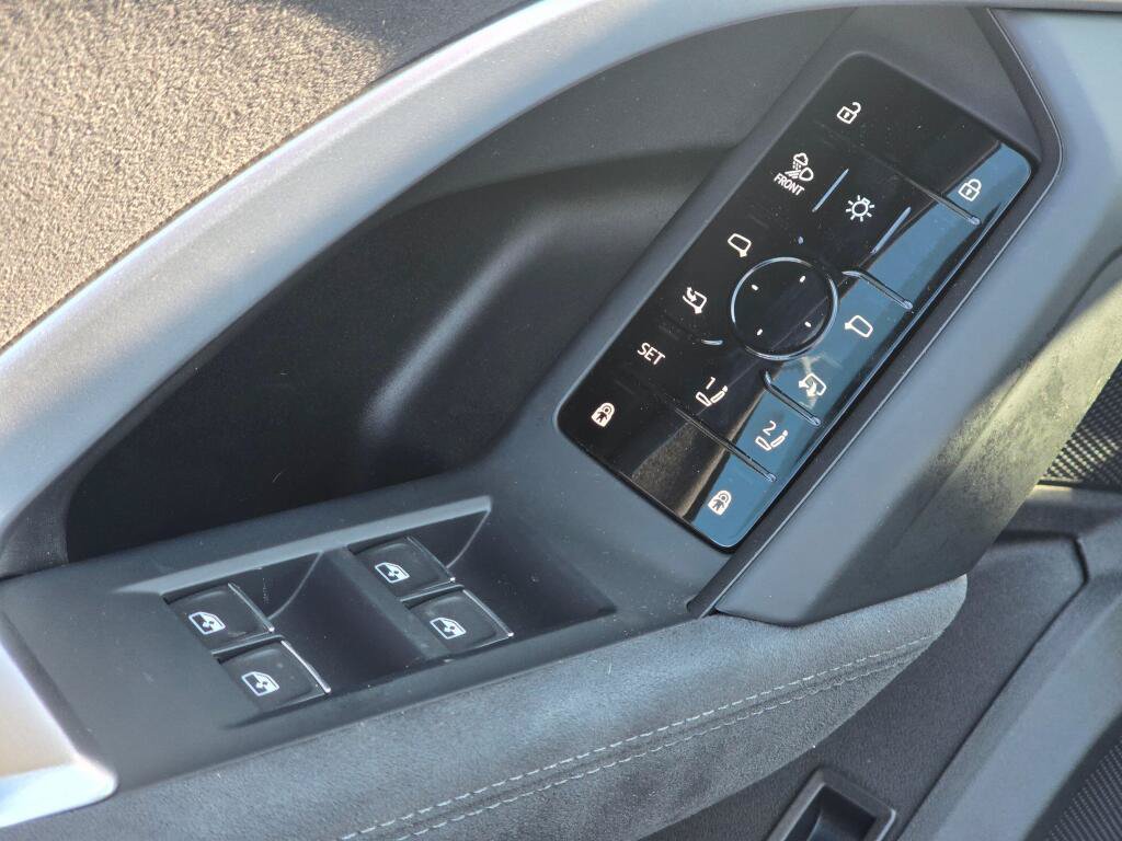 New 2026 Audi SQ5 Premium Plus AWD/4WD image 33