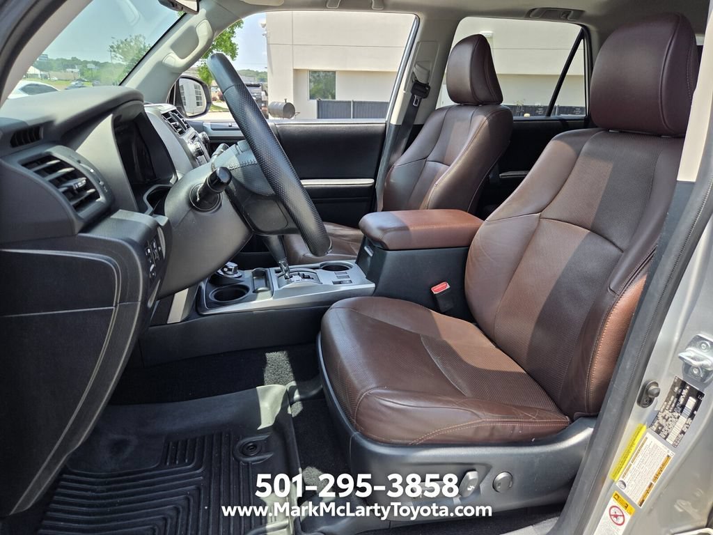 Used 2016 Toyota 4Runner Limited AWD/4WD image 9