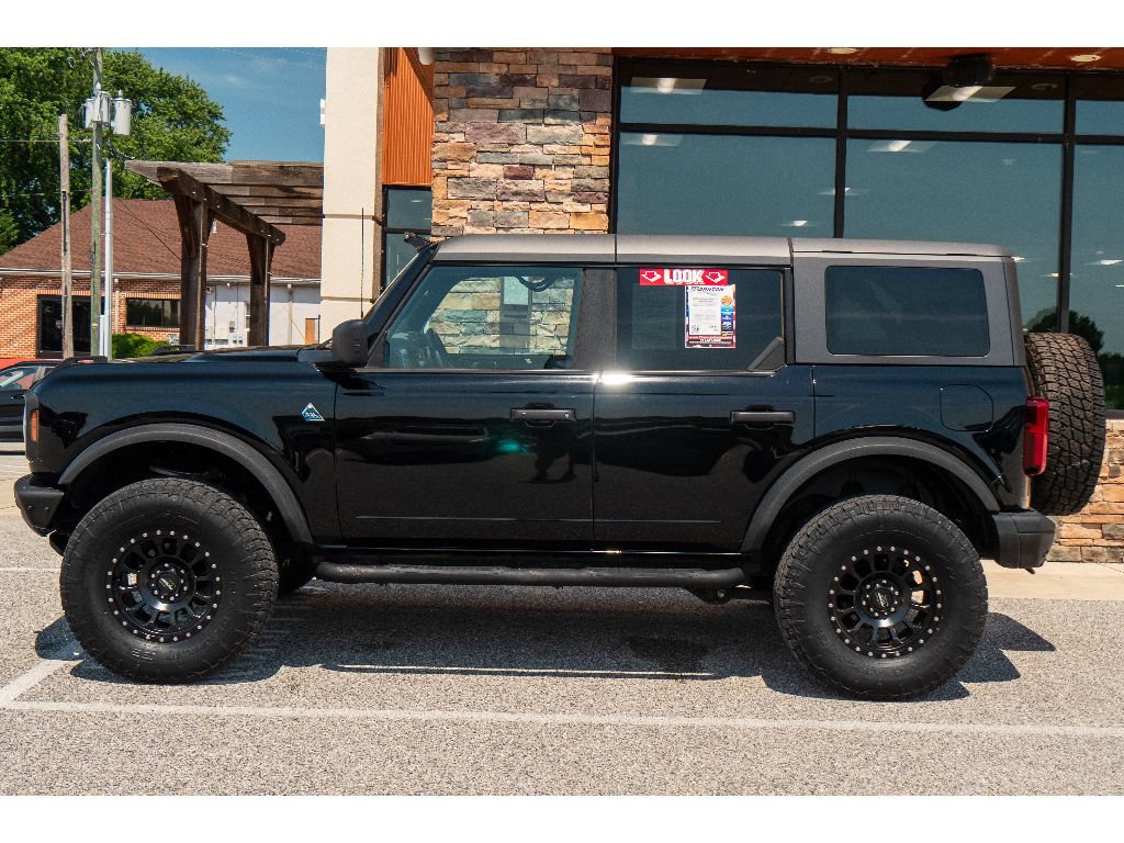 Used 2022 Ford Bronco Black Diamond AWD/4WD image 6
