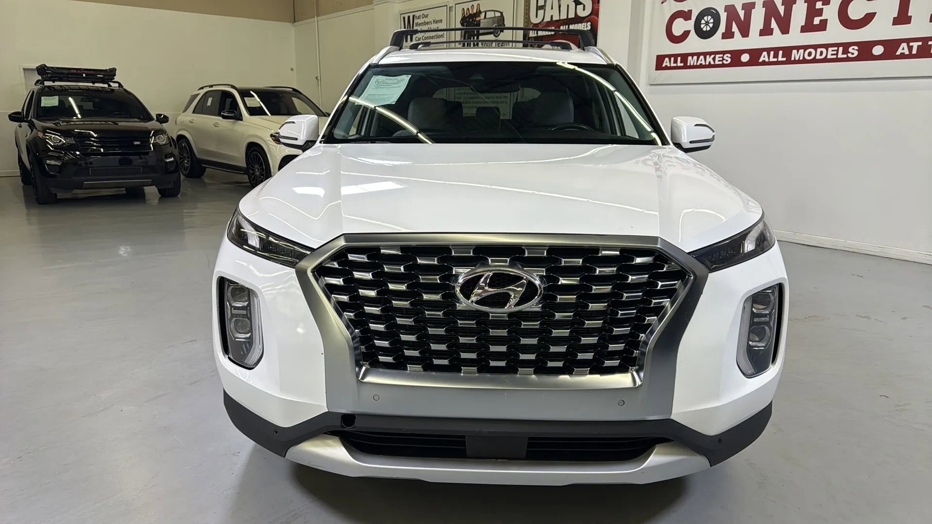 Used 2022 Hyundai Palisade SEL w/ 8P Bench Seat Package FWD image 11