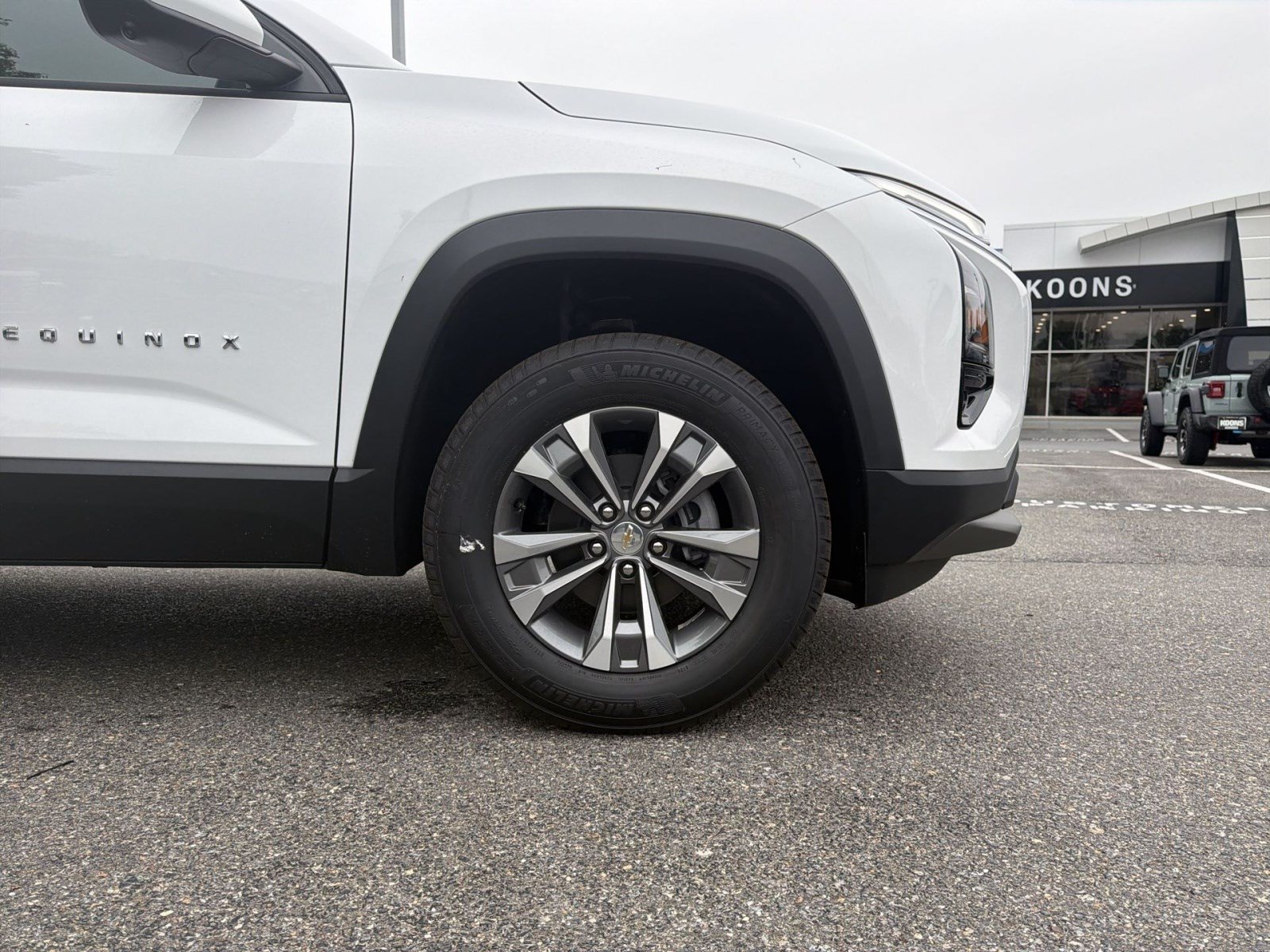 New 2026 Chevrolet Equinox LT w/ Safety and Technology Package AWD/4WD image 12