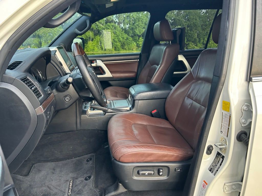Used 2019 Toyota Land Cruiser AWD/4WD image 17