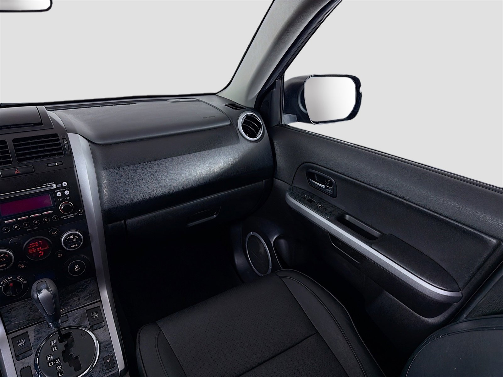 Used 2012 Suzuki Grand Vitara Limited image 25