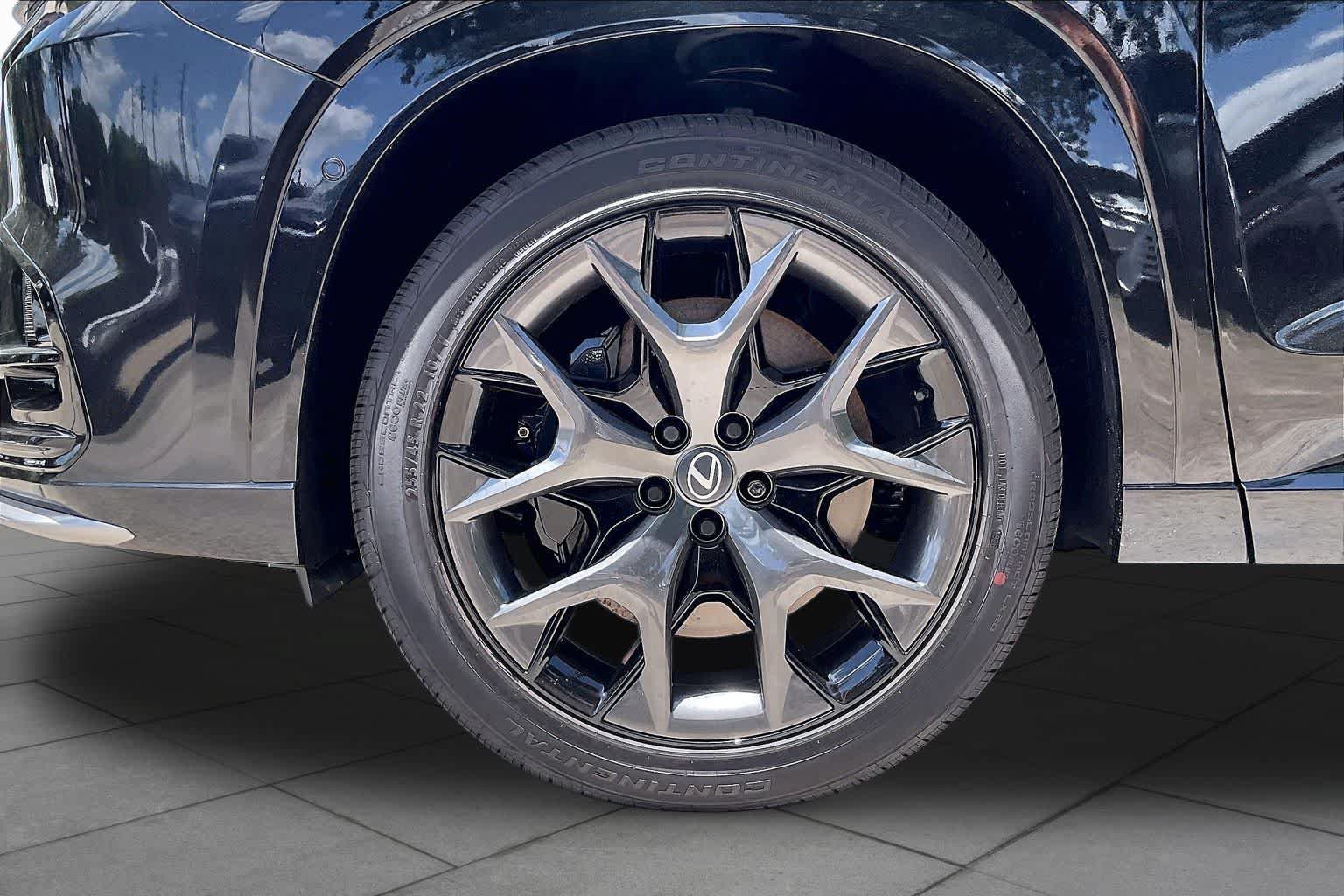 New 2026 Lexus TX 500h AWD w/ Technology Package image 20