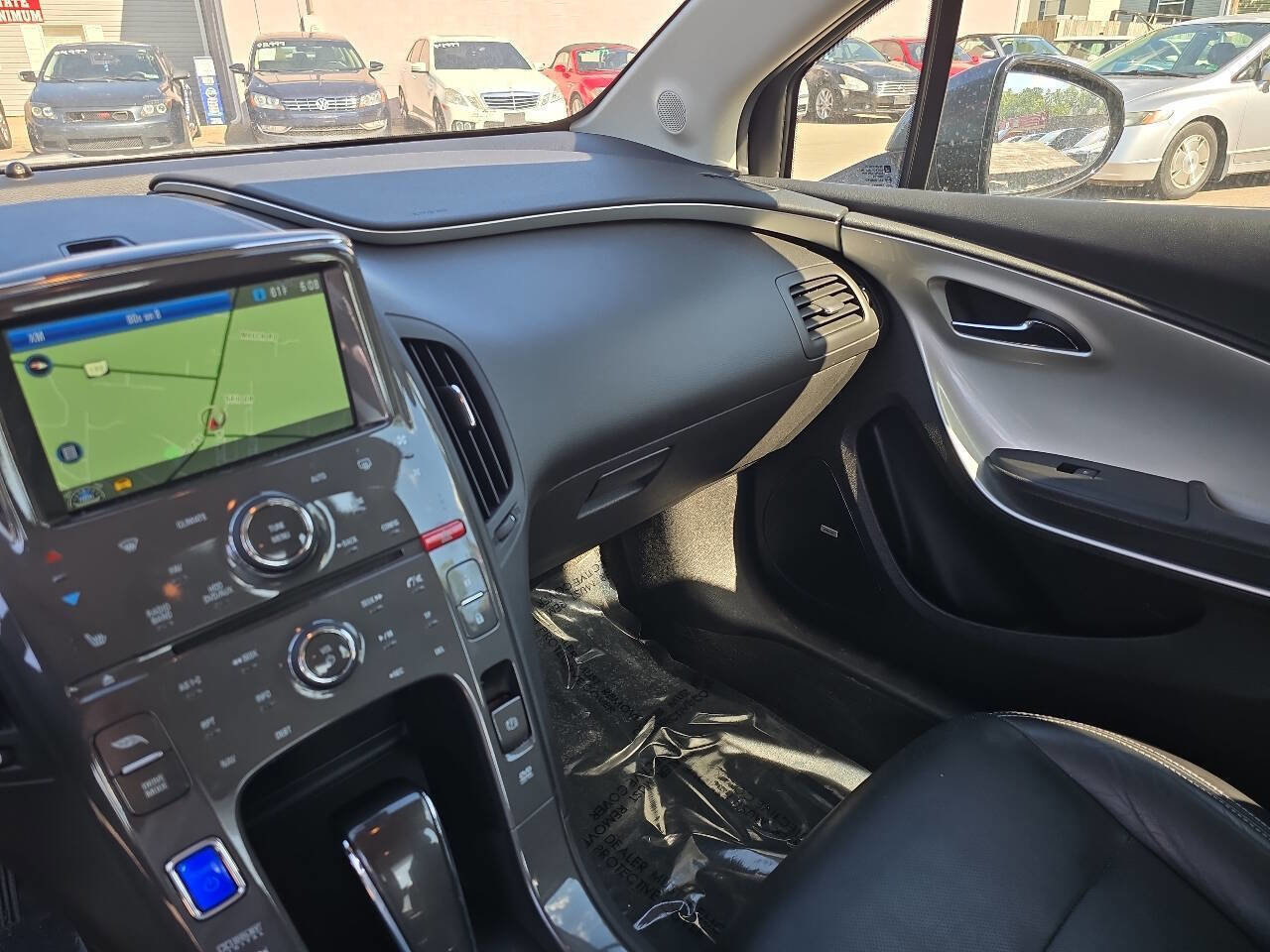 Used 2011 Chevrolet Volt Premium w/ Premium Trim Package FWD image 32