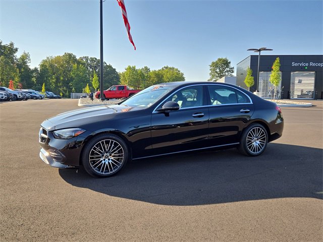 Used 2024 Mercedes-Benz C 300 4MATIC Sedan image 7