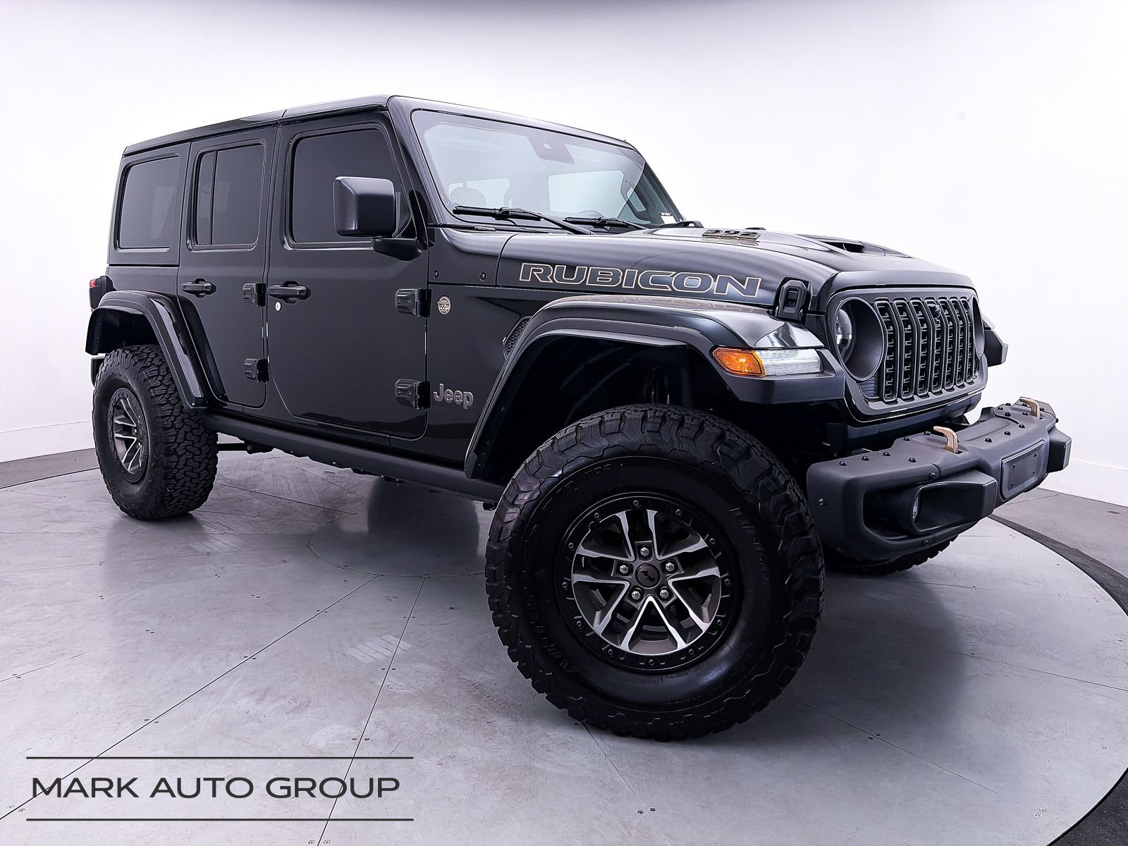 Used 2024 Jeep Wrangler Unlimited Rubicon 392 AWD/4WD image 15