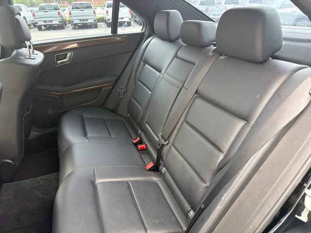 Used 2011 Mercedes-Benz E 350 4MATIC Sedan image 17
