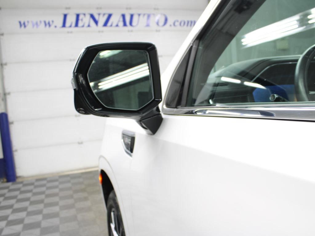 Used 2024 GMC Yukon XL Denali w/ Denali Reserve Package AWD/4WD image 78