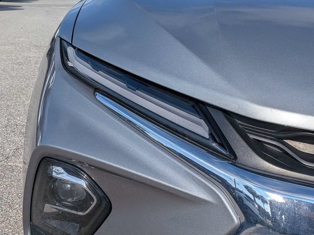 Used 2025 Chevrolet Blazer LT FWD image 11