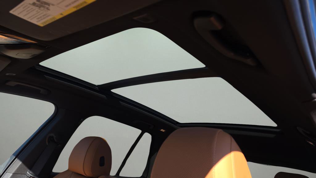 Used 2024 BMW X5 xDrive40i w/ Parking Assistance Package image 33