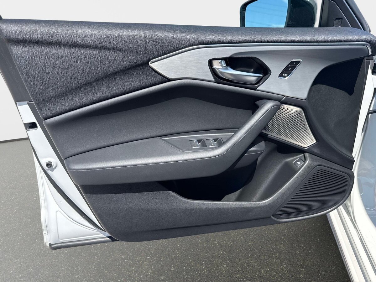 Used 2023 Acura TLX w/ Technology Package FWD image 15
