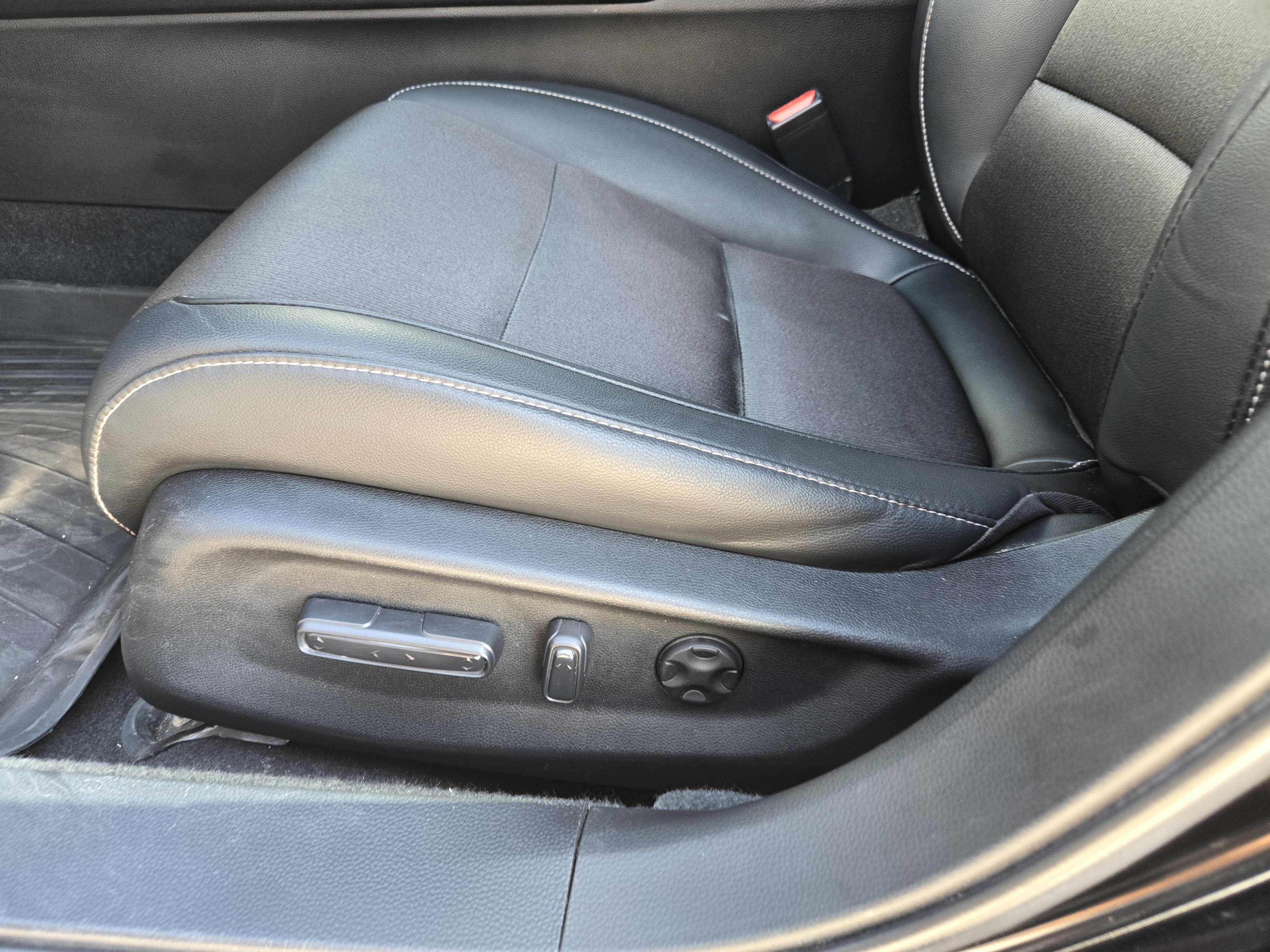 Used 2022 Honda Accord Sport image 27