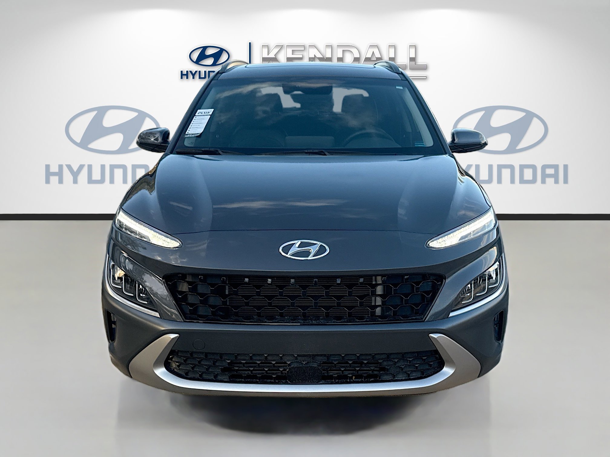 Used 2023 Hyundai Kona Limited w/ Cargo Package AWD/4WD image 2
