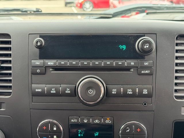 Used 2011 Chevrolet Silverado 3500 LT w/ Interior Plus Package AWD/4WD image 3