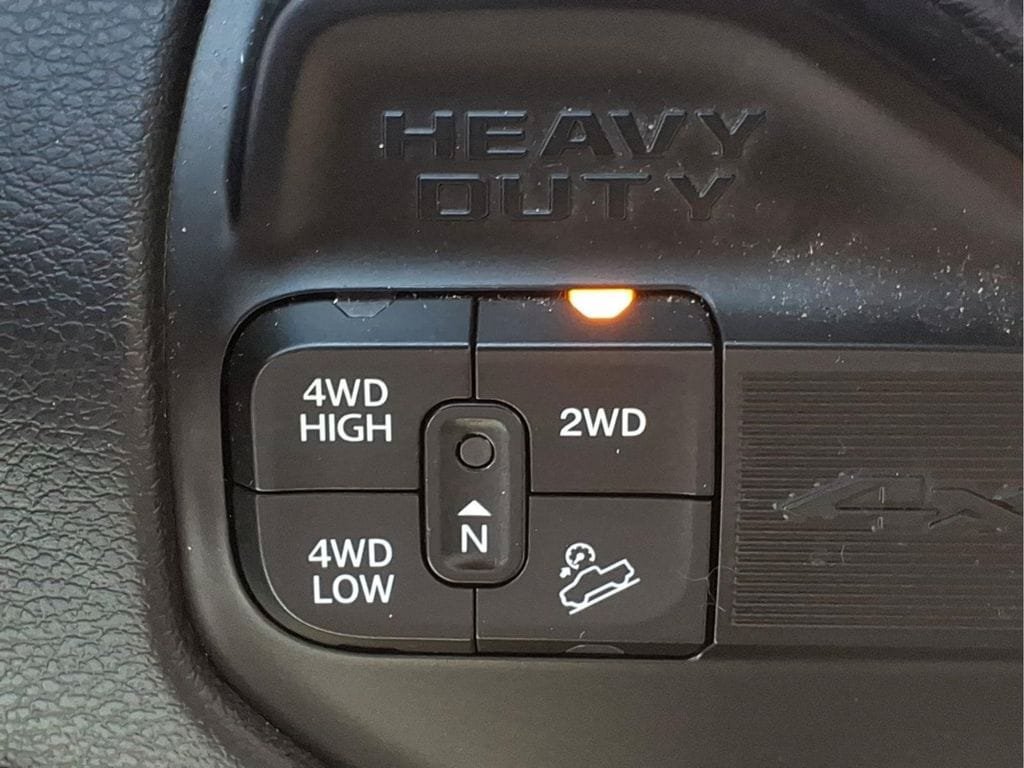 Used 2024 RAM 2500 Big Horn w/ Off Road Package AWD/4WD image 24