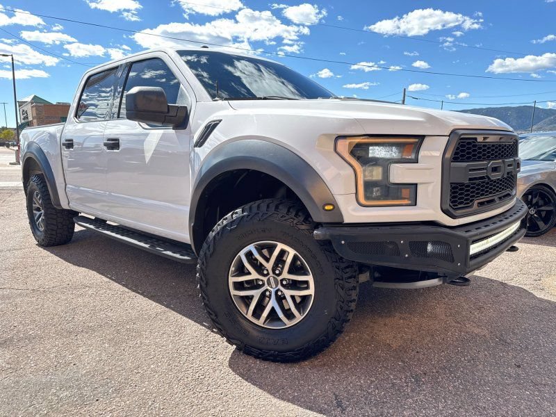 Used 2017 Ford F150 Raptor w/ Equipment Group 801A Mid AWD/4WD image 36