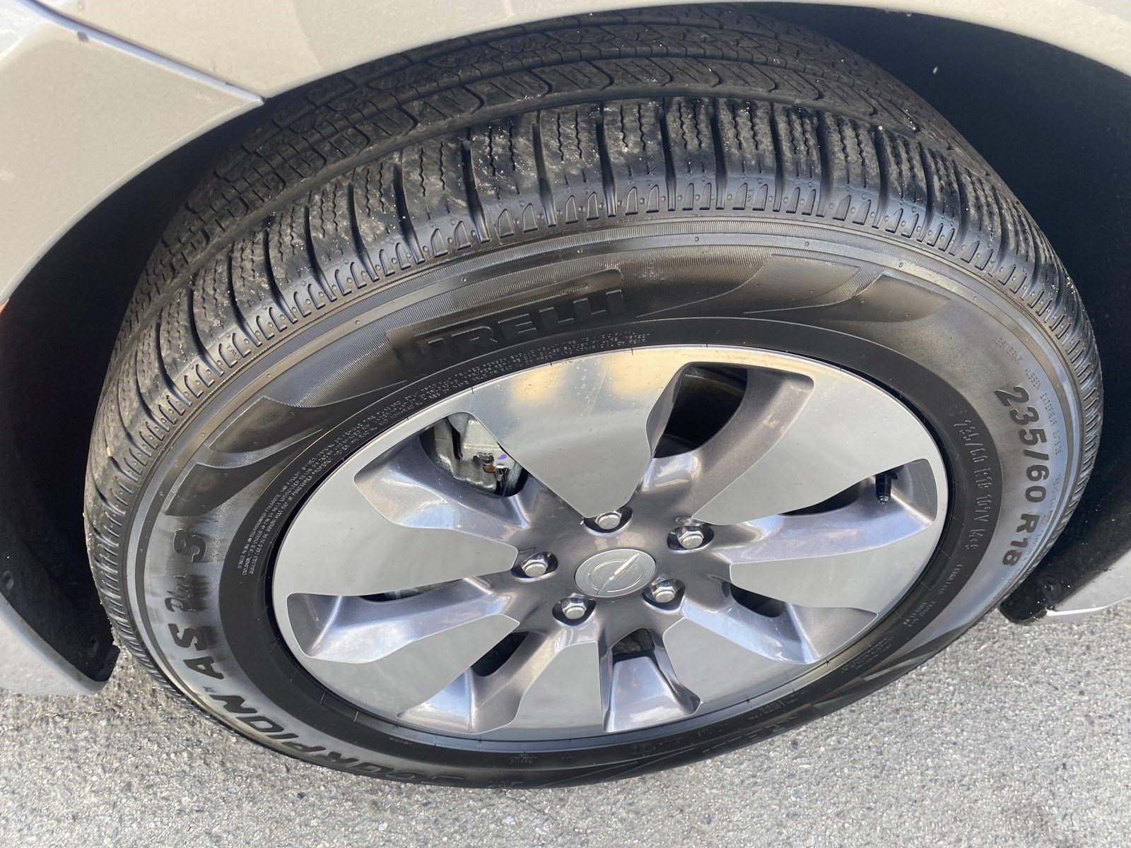 Used 2017 Chrysler Pacifica Platinum image 25