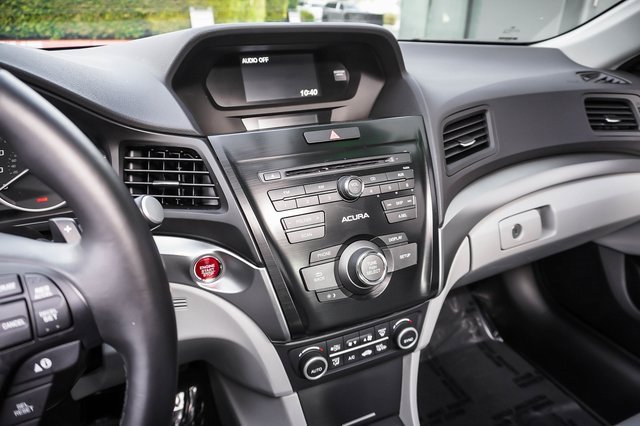 Used 2018 Acura ILX 2.4L image 16