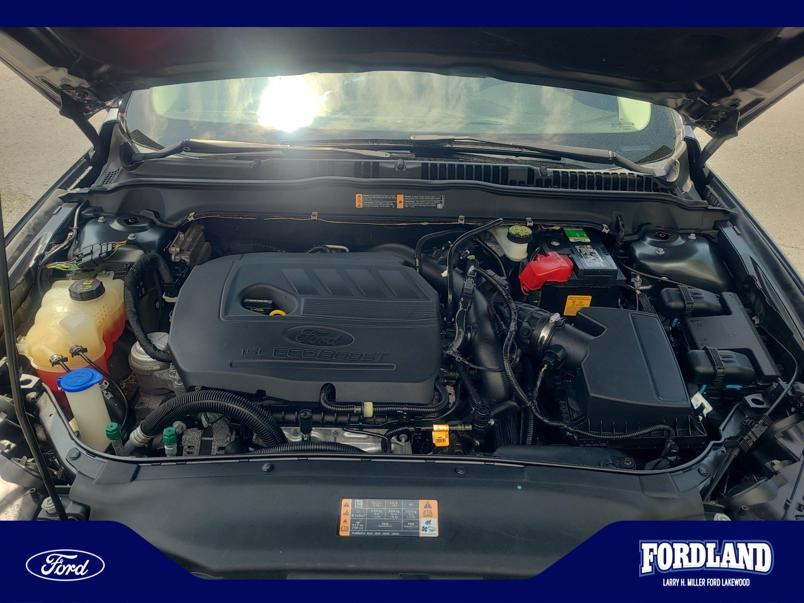 Used 2017 Ford Fusion SE w/ Fusion SE Technology Package FWD image 21