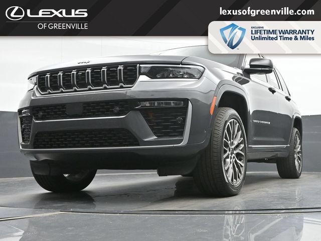 Used 2026 Jeep Grand Cherokee Summit AWD/4WD image 32