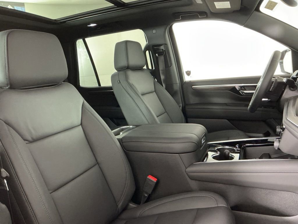 New 2026 Chevrolet Tahoe Z71 w/ Comfort Package image 17