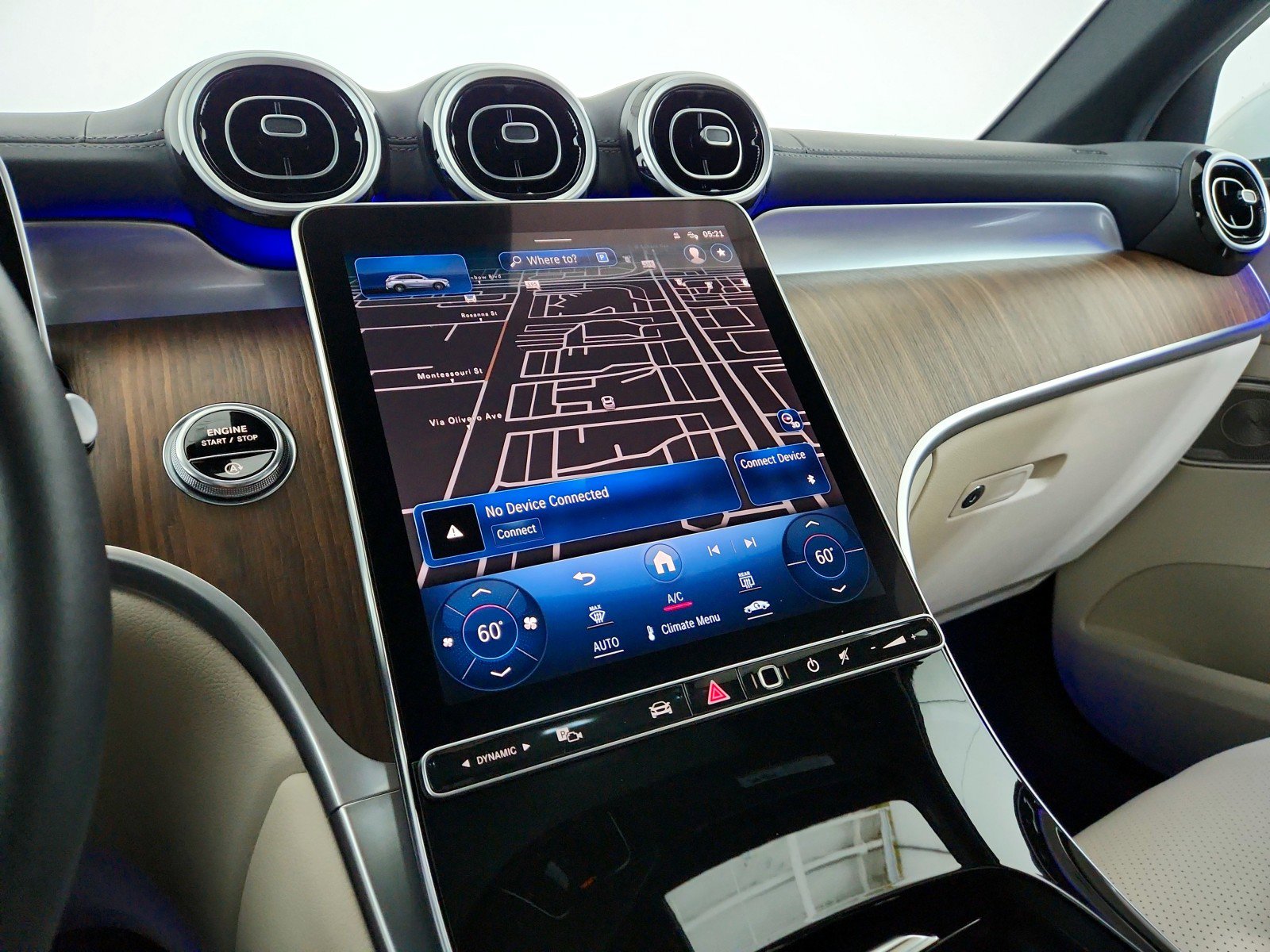 Certified 2024 Mercedes-Benz GLC 300 image 13