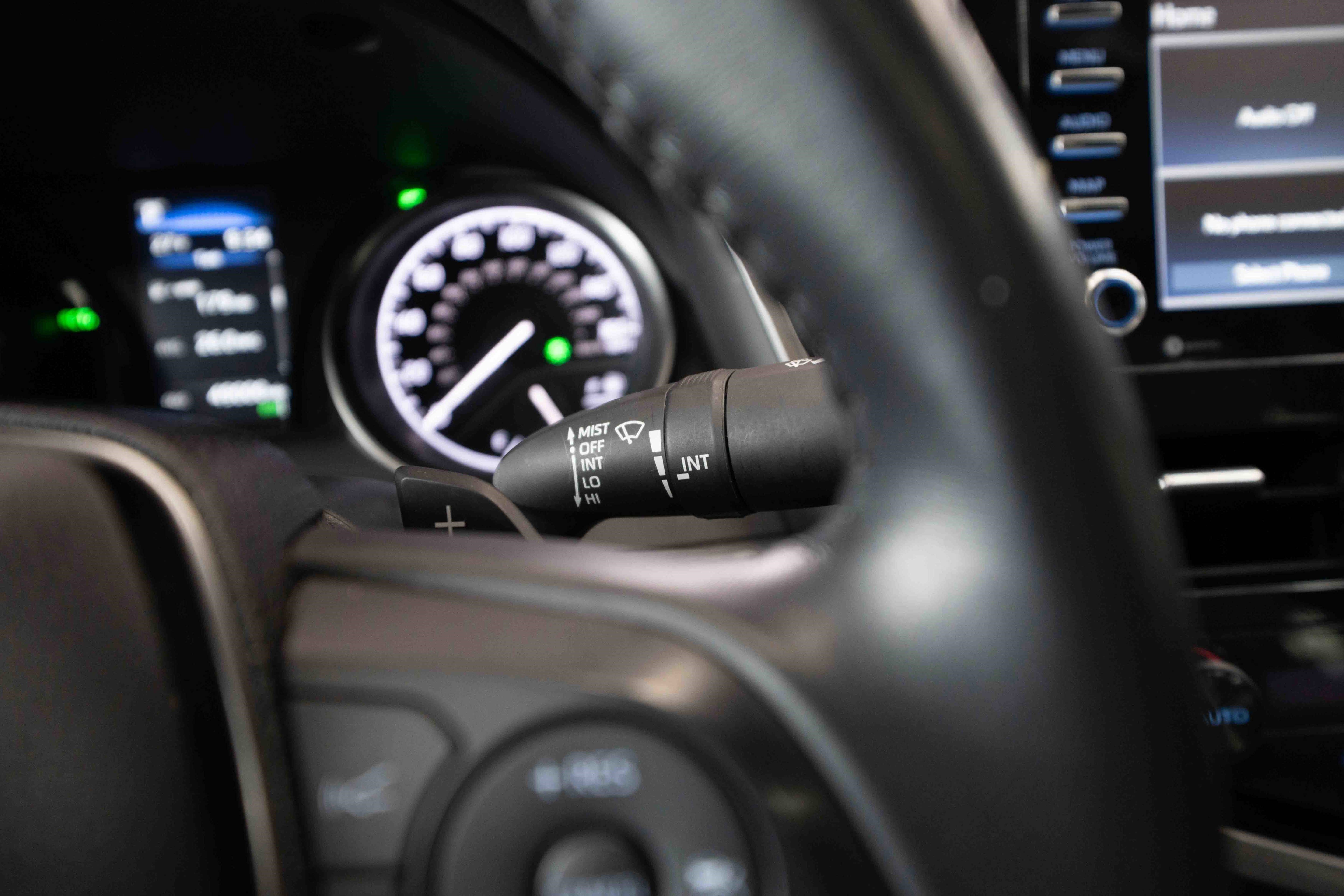 Used 2024 Toyota Camry SE w/ Convenience Package image 14