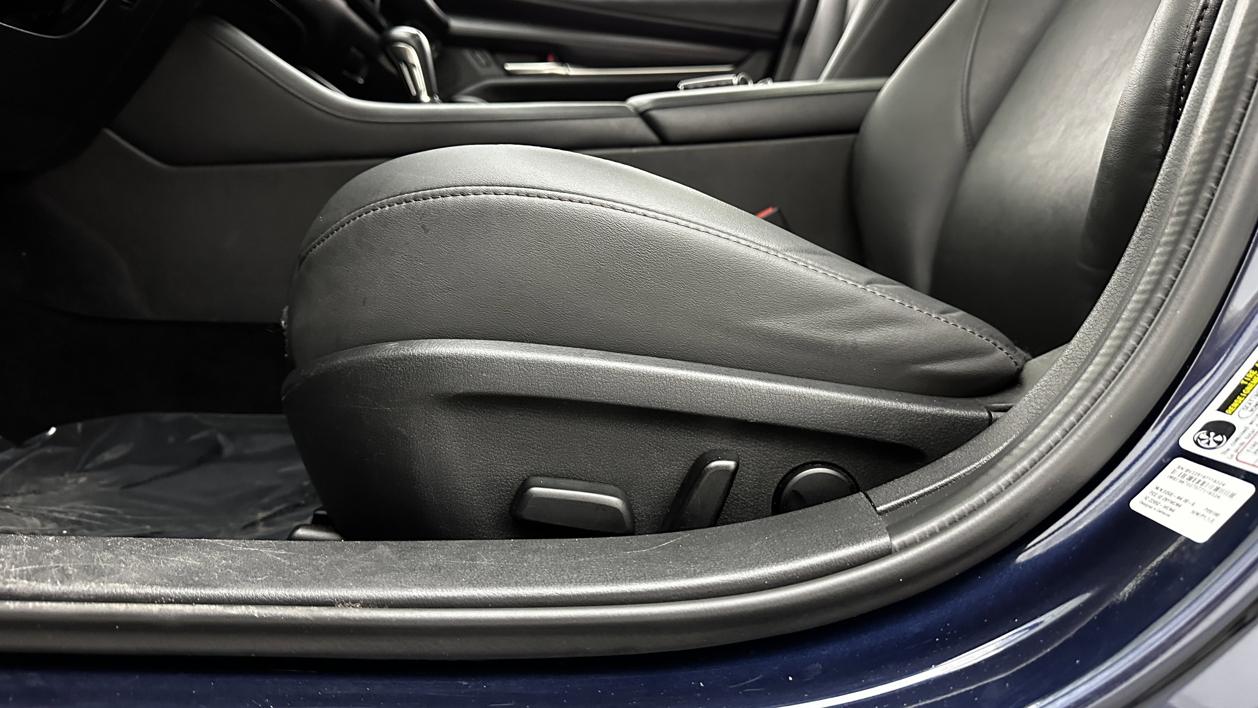 Used 2023 MAZDA MAZDA3 s image 14