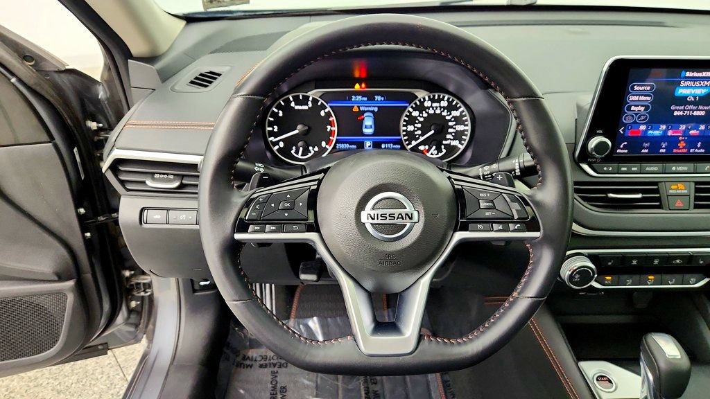 Used 2020 Nissan Altima 2.5 SR w/ Premium Package AWD/4WD image 14