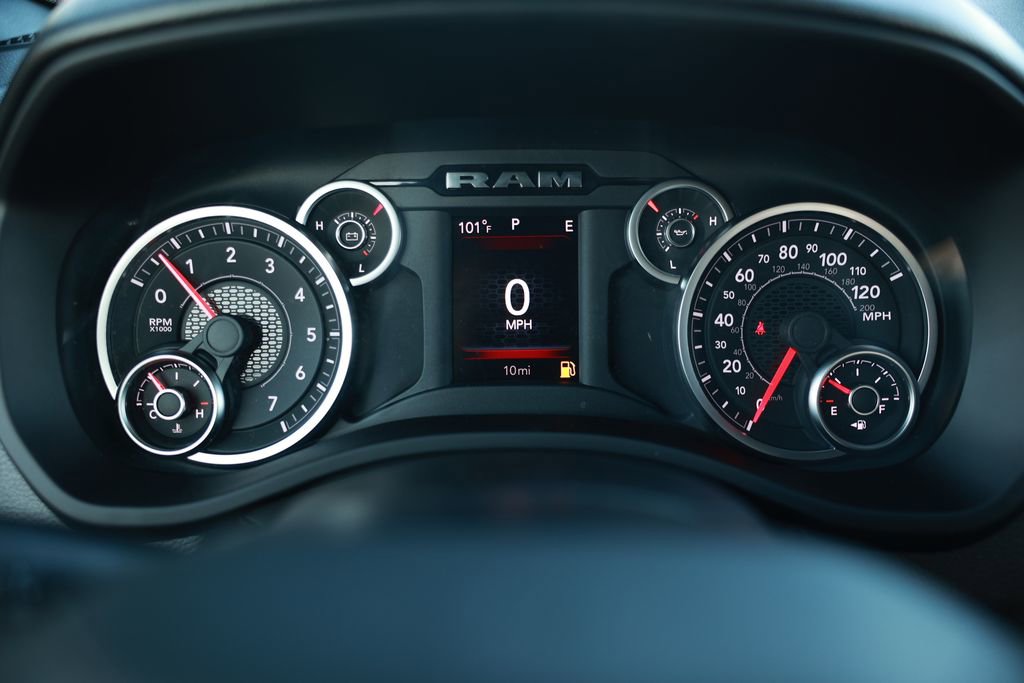 New 2026 RAM 1500 Express RWD image 17